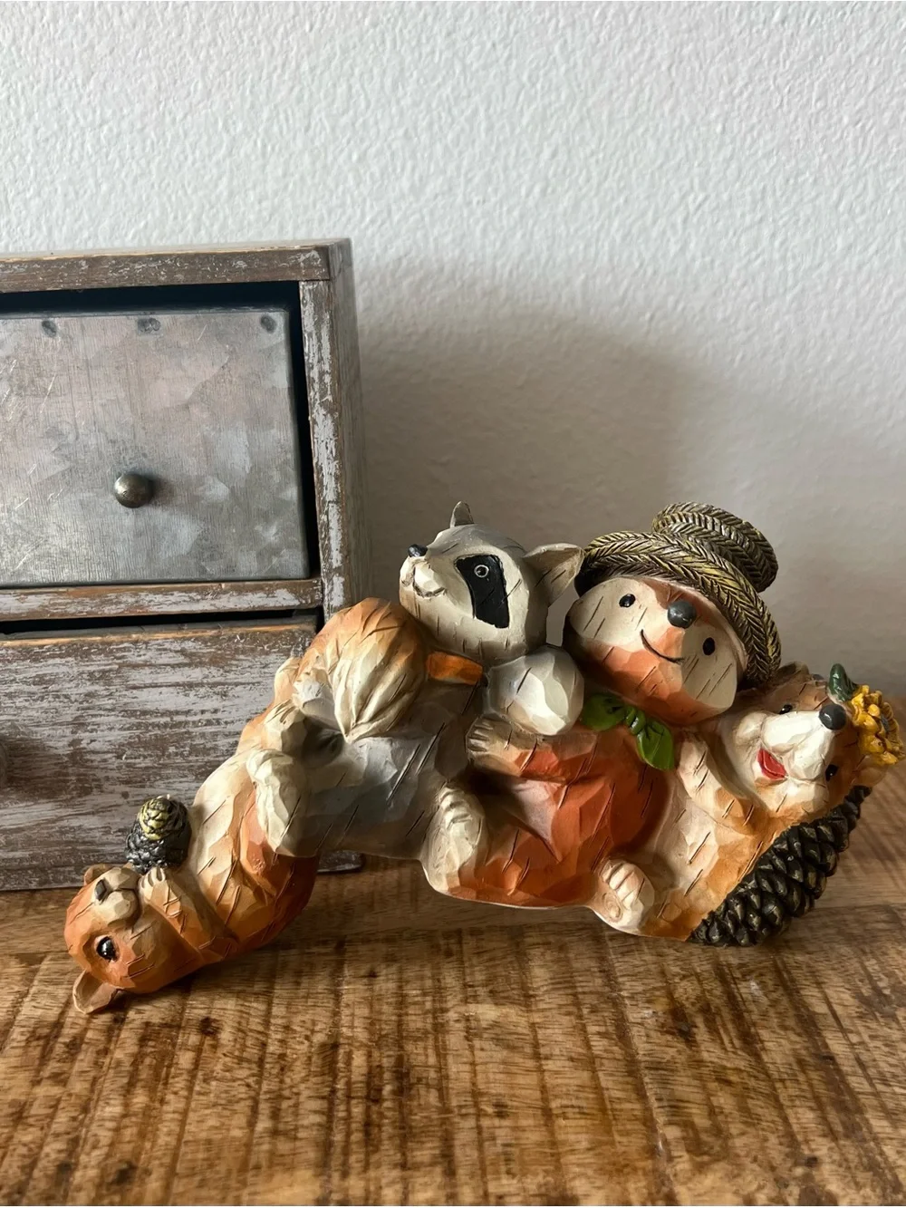 New Decorative Farmhouse Fall Critters